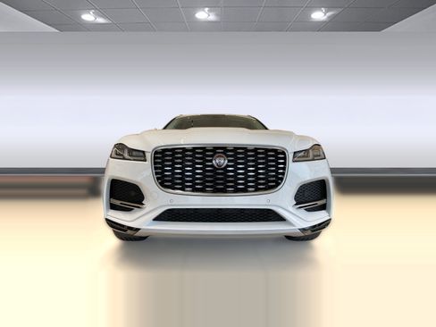 New 2023 Jaguar F-PACE S image 4