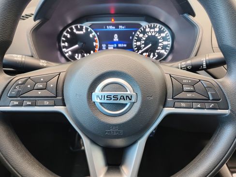 Used 2021 Nissan Altima 2.5 SV image 17