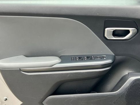 Used 2025 Kia K4 FWD image 21