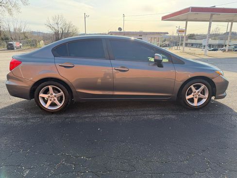 Used 2012 Honda Civic LX image 4