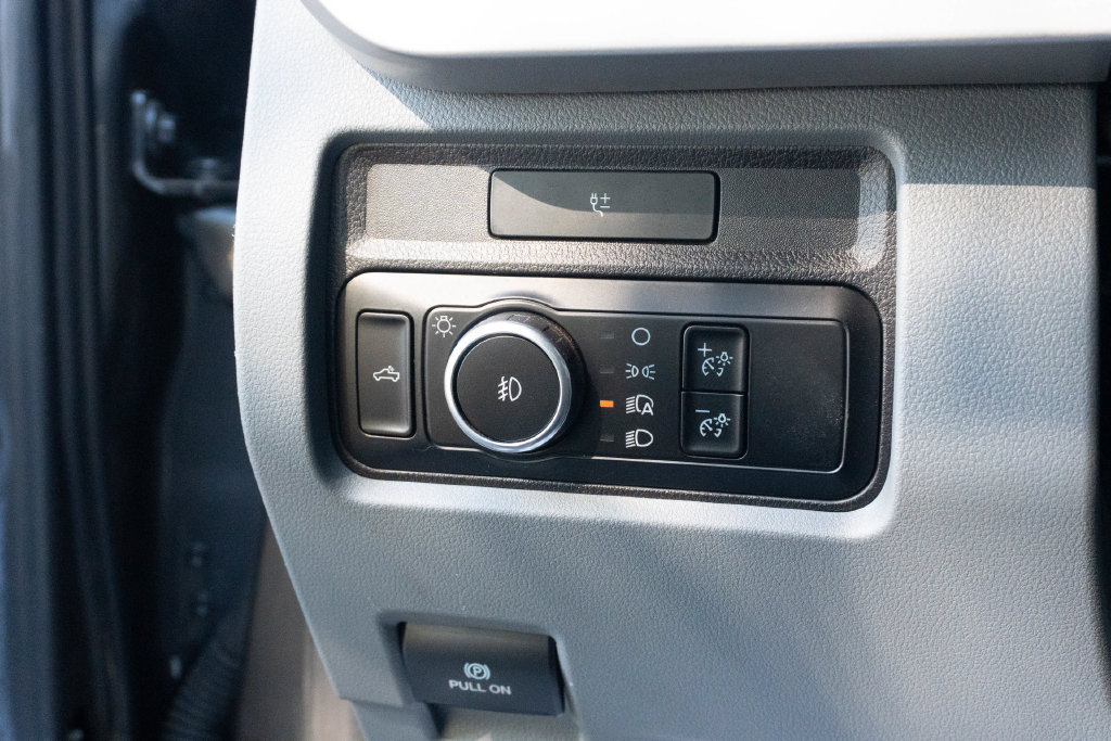 Used 2024 Ford F250 XL w/ XL Chrome Package RWD image 18