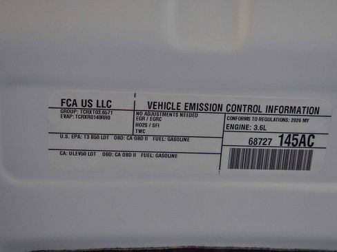 New 2026 Chrysler Pacifica Pinnacle w/ Trailer Tow Group AWD/4WD image 27