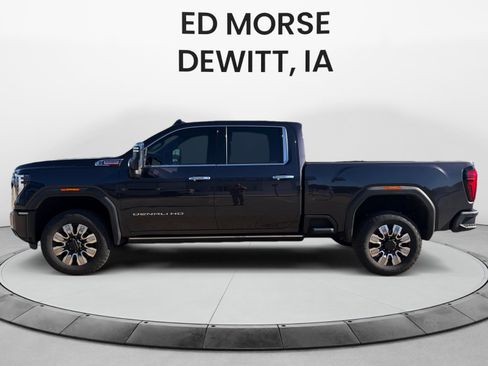 Used 2024 GMC Sierra 2500 Denali w/ Denali Reserve Package AWD/4WD image 2