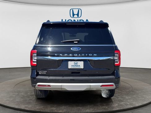 Used 2024 Ford Expedition Limited image 4