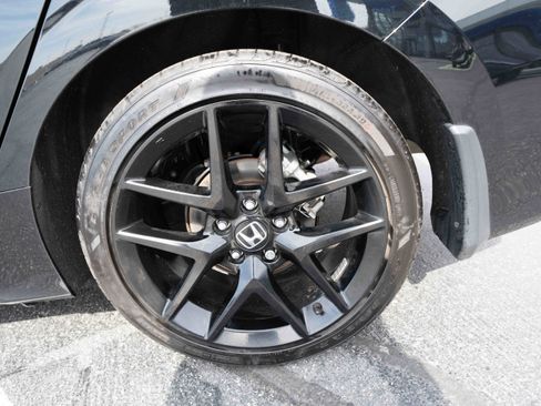 Certified 2025 Honda Civic Sport image 28