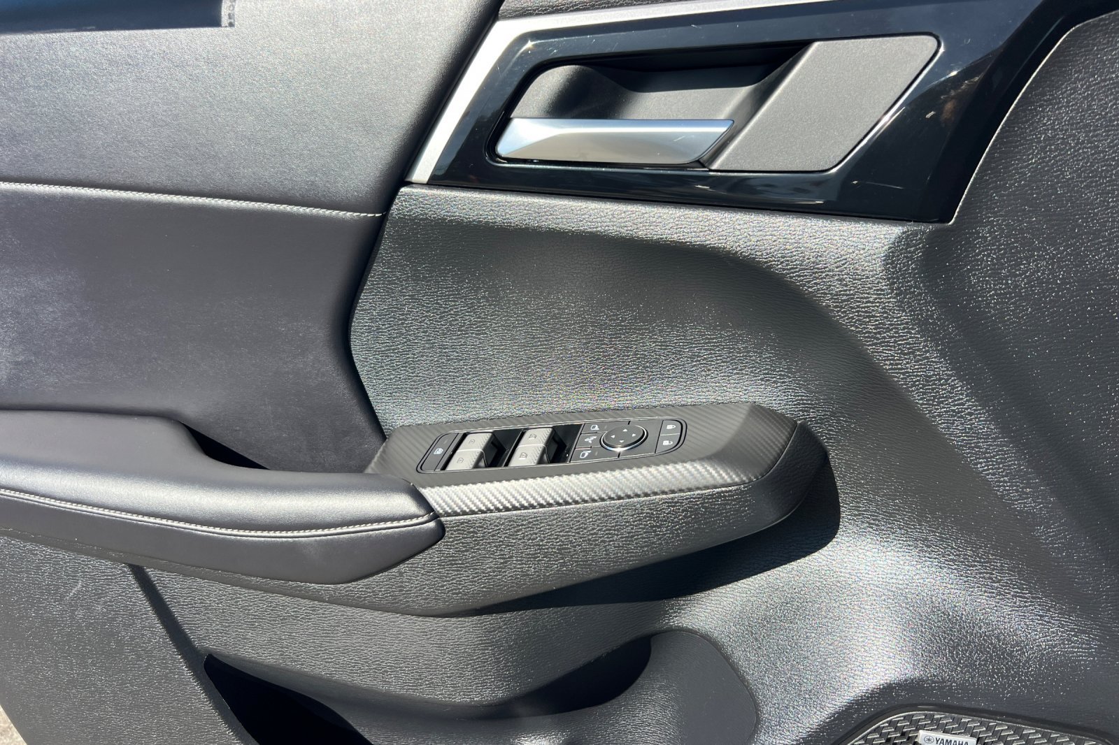 Used 2025 Mitsubishi Outlander SE FWD image 11