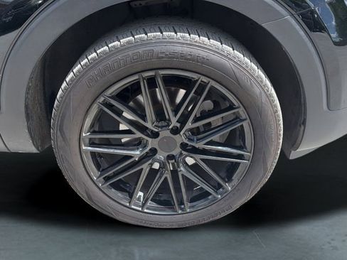 Certified 2023 Kia Telluride S FWD image 9