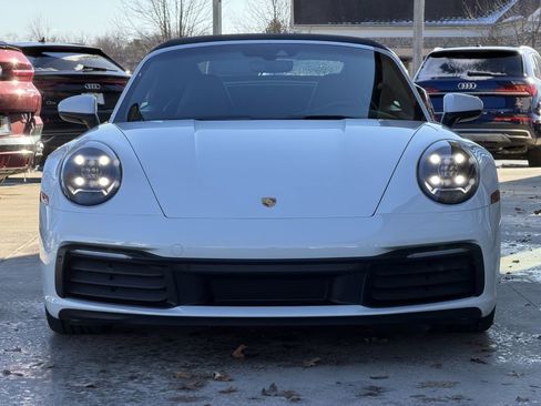 Used 2021 Porsche 911 Carrera image 4