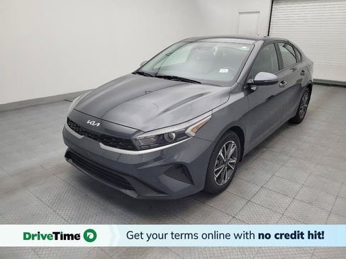 Used 2022 Kia Forte LXS w/ LXS Technology Package FWD image 1