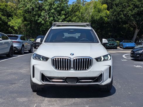 Used 2024 BMW X5 xDrive40i w/ Premium Package AWD/4WD image 5