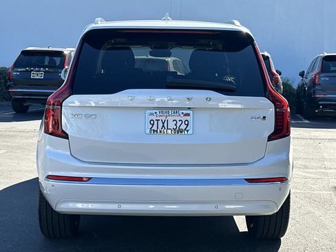 Certified 2025 Volvo XC90 B6 Plus w/ Protection Package Premier image 5