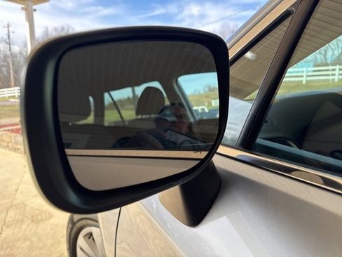 Used 2018 Subaru Outback 2.5i Premium image 37