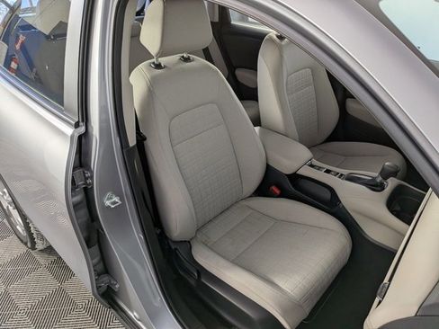 Used 2023 Honda HR-V LX image 26