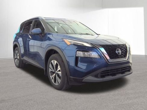 Used 2023 Nissan Rogue SV w/ SV Premium B Package image 6
