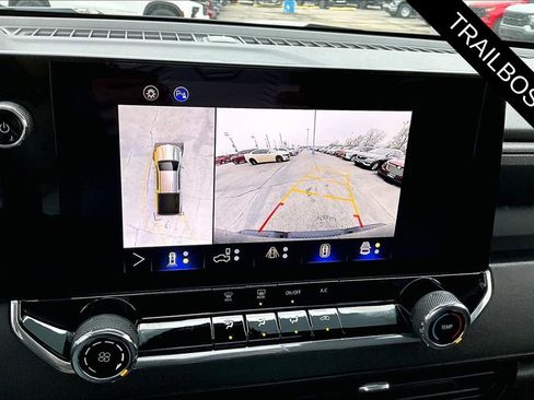 Used 2024 Chevrolet Colorado Trail Boss w/ LPO, Dark Essentials Package image 15