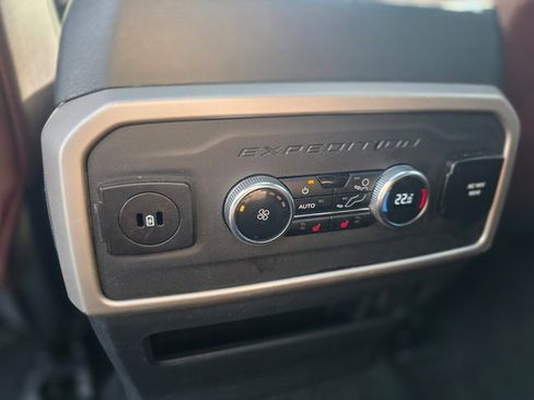 Used 2024 Ford Expedition Max Limited image 17