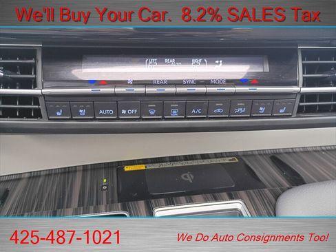 Used 2023 Toyota Sienna Limited AWD/4WD image 45