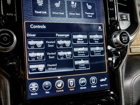 Used 2020 RAM 3500 Limited AWD/4WD image 29