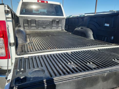 Used 2024 RAM 2500 Big Horn AWD/4WD image 14