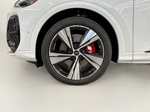 New 2026 Audi SQ5 Premium Plus AWD/4WD image 24