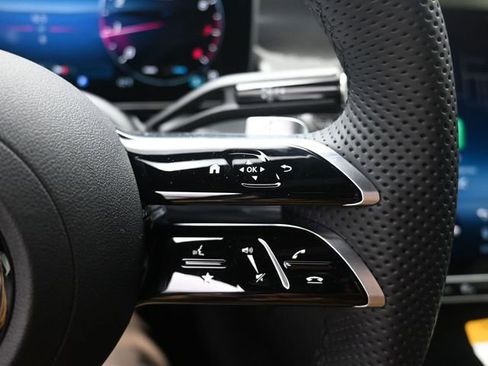 New 2026 Mercedes-Benz GLC 300 image 14