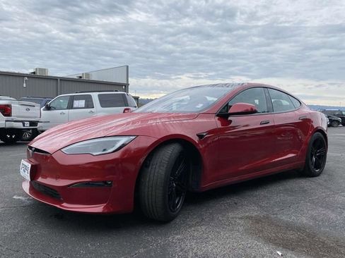 Used 2022 Tesla Model S image 8