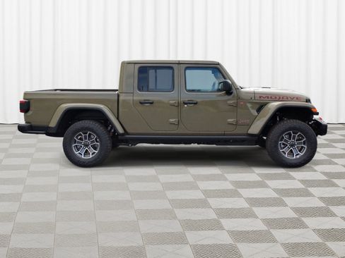New 2026 Jeep Gladiator Mojave image 33