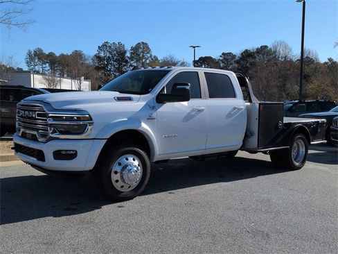 New 2026 RAM 4500 Laramie w/ Laramie Trim Package image 7