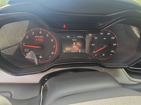 Used 2024 Chevrolet Trax RS w/ Driver Confidence Package FWD image 12