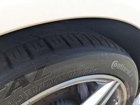 Used 2017 Mercedes-Benz C 300 4MATIC Coupe image 11