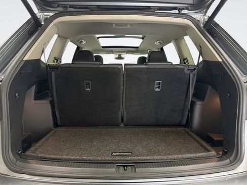 Used 2019 Volkswagen Atlas SEL R-Line image 20