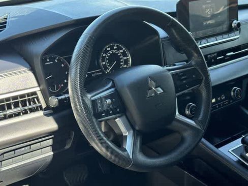 Used 2022 Mitsubishi Outlander ES AWD/4WD image 20