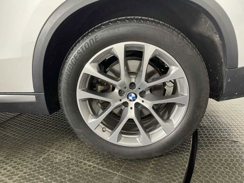 Certified 2024 BMW X5 xDrive40i w/ Parking Assistance Package image 8