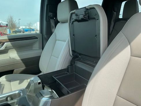 Used 2025 Chevrolet Silverado 1500 LT Trail Boss w/ Convenience Package II image 34