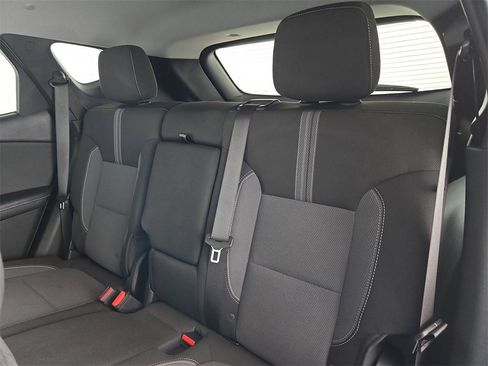 Used 2025 Chevrolet Blazer LT image 30