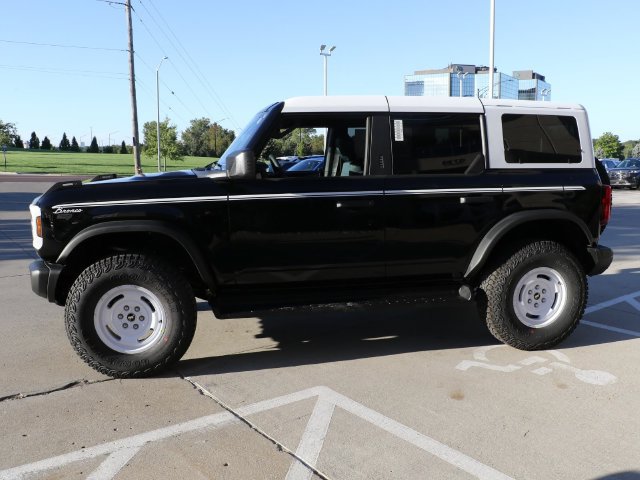 New 2026 Ford Bronco Heritage Edition AWD/4WD image 4