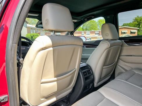 Used 2019 Cadillac XT5 Luxury FWD image 12