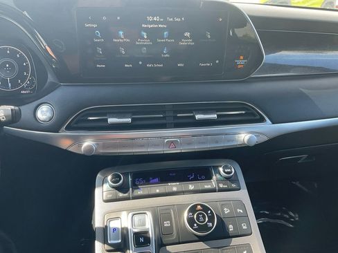 Used 2020 Hyundai Palisade Limited image 19