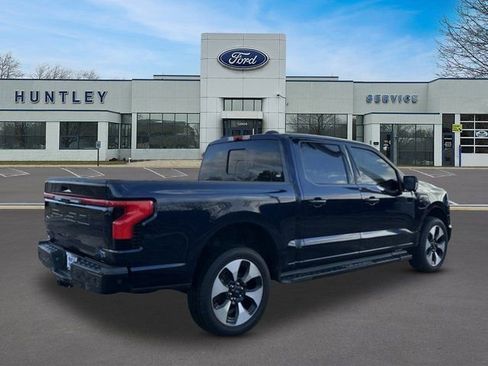 Used 2022 Ford F150 Lightning Platinum image 5
