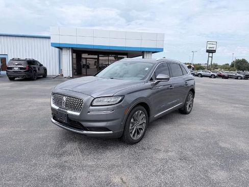 Used 2023 Lincoln Nautilus Reserve w/ Equipment Group 201A FWD image 1