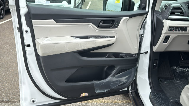 New 2027 Honda Odyssey EX-L image 9