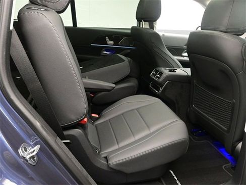 New 2026 Mercedes-Benz GLS 450 4MATIC image 28