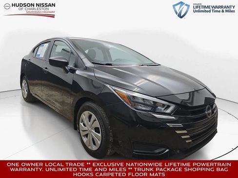 Used 2025 Nissan Versa S w/ Trunk Package FWD image 1