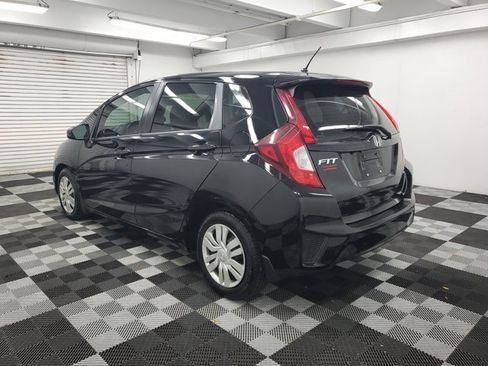 Used 2017 Honda Fit LX image 4