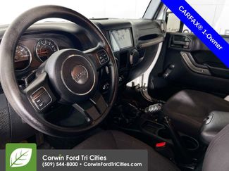 Used 2016 Jeep Wrangler Unlimited Sport w/ Max Tow Package AWD/4WD video 3