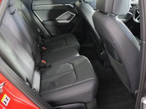 Used 2022 Audi Q3 2.0T Premium image 22