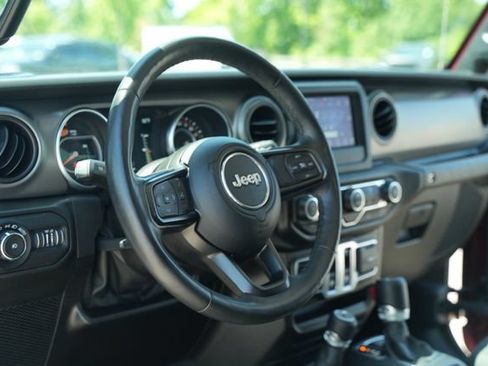 Used 2022 Jeep Wrangler Sport AWD/4WD image 20