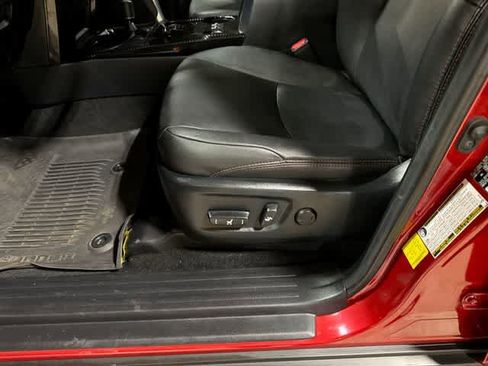 Certified 2022 Toyota 4Runner TRD Off-Road Premium w/ Moonroof Package AWD/4WD image 24