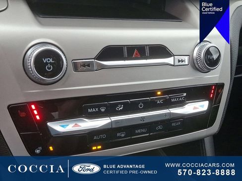 Certified 2022 Ford Explorer XLT w/ Equipment Group 202A image 17