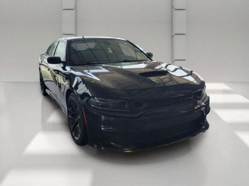 Used 2023 Dodge Charger Scat Pack RWD image 3